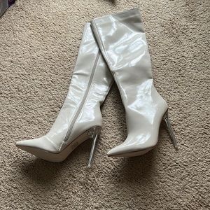 New heeled boots